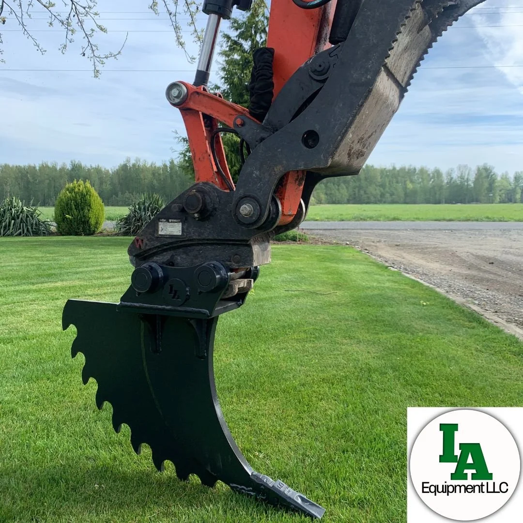 Excavator KX-040 — IA Equipment LLC