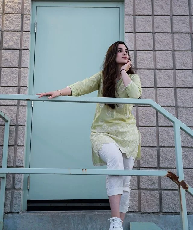 I been loving and enjoy my time at my parents house so much Allhumdulila. After months of not seeing them and driving my husband crazy towards the end (thank you for keeping me sane😂), it honestly feels like a vacation❤️⁣⁣
⁣⁣ Also, lot&rsquo;s of qu