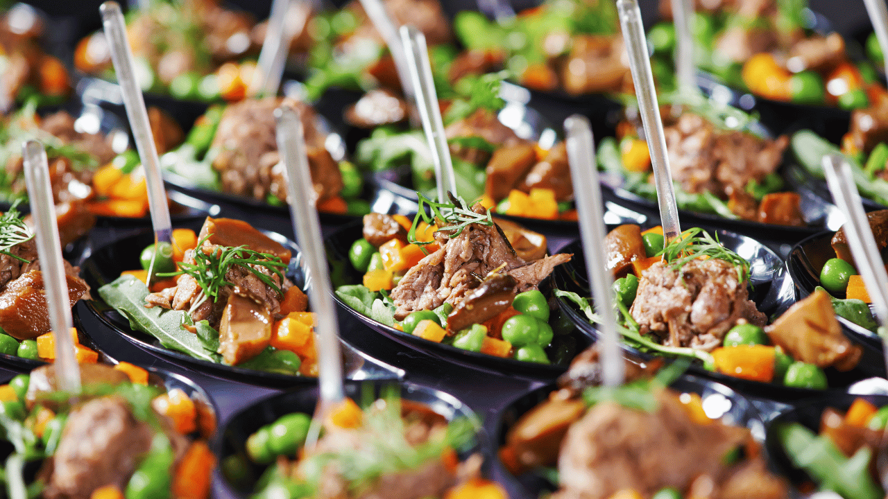 The Ultimate Guide to Catering for Parties in California