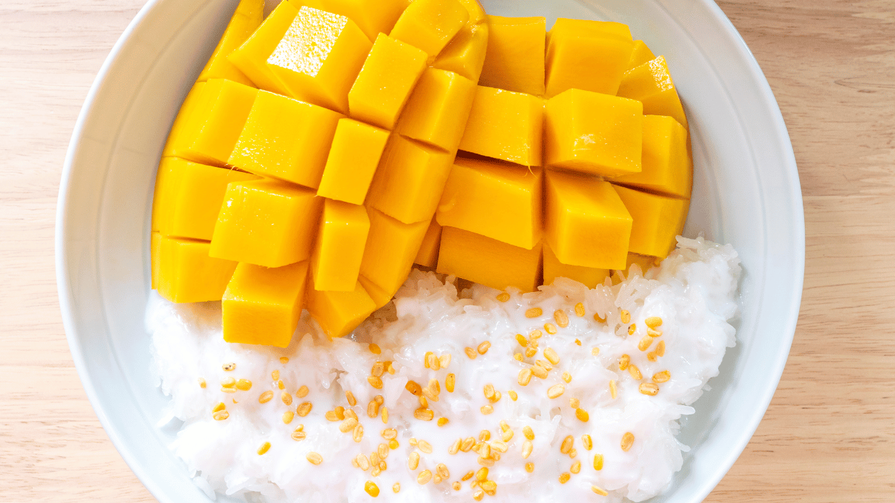 Comparing Thai and Vietnamese Styles