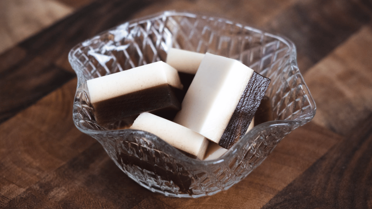 Coconut Jelly Vietnamese as a Street Food Favorite