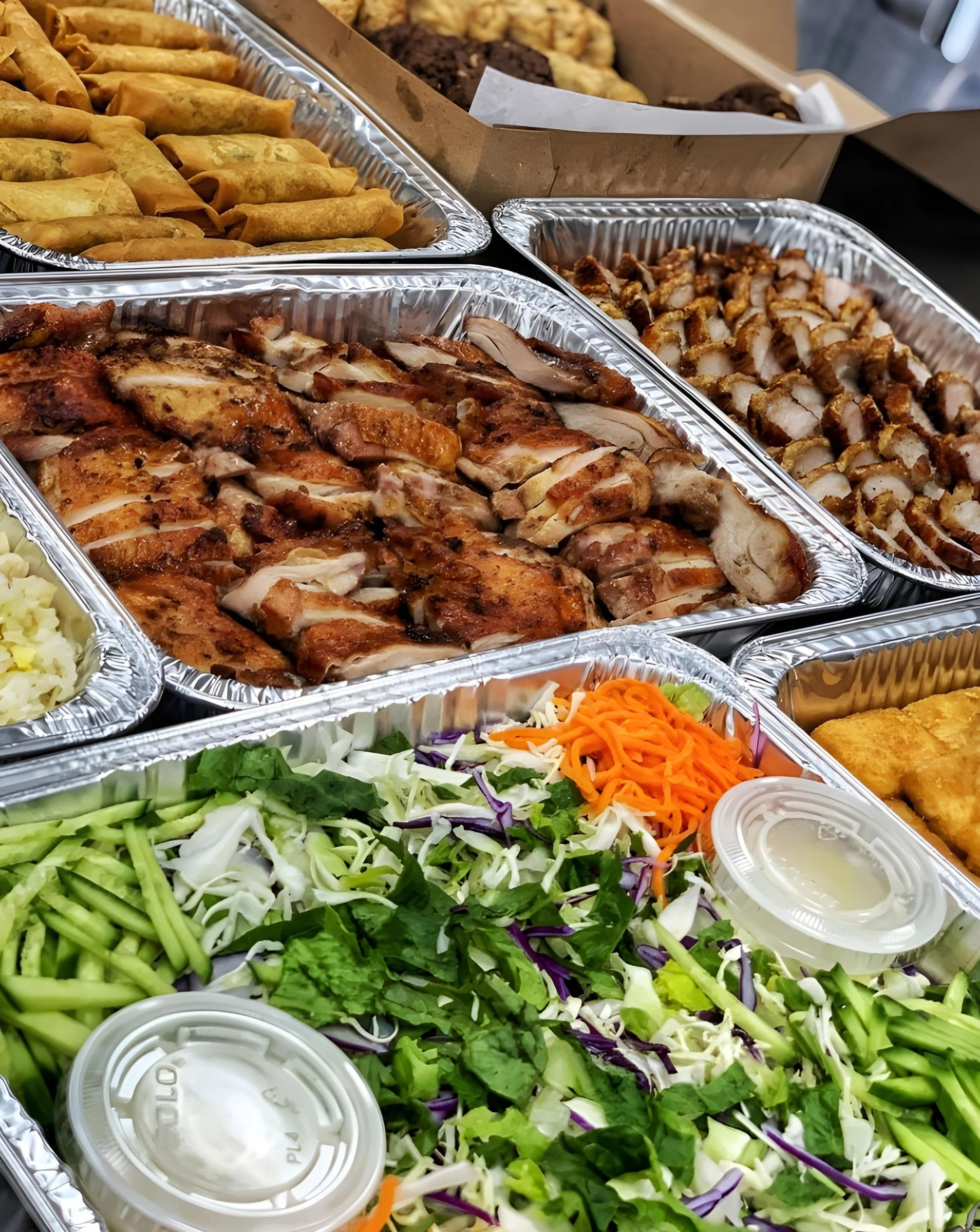 Trays Catering: A Practical Solution for Group Events
