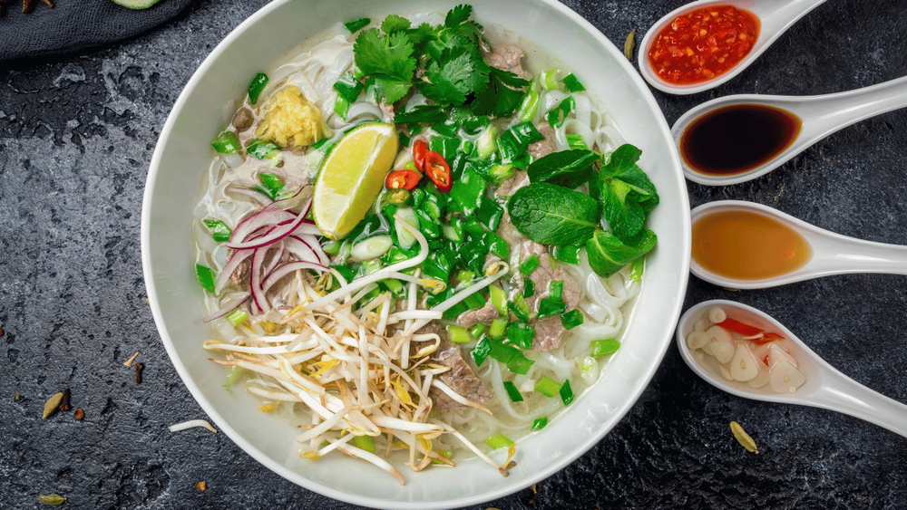 Vietnam Pho: The Complete History, Regional Variations