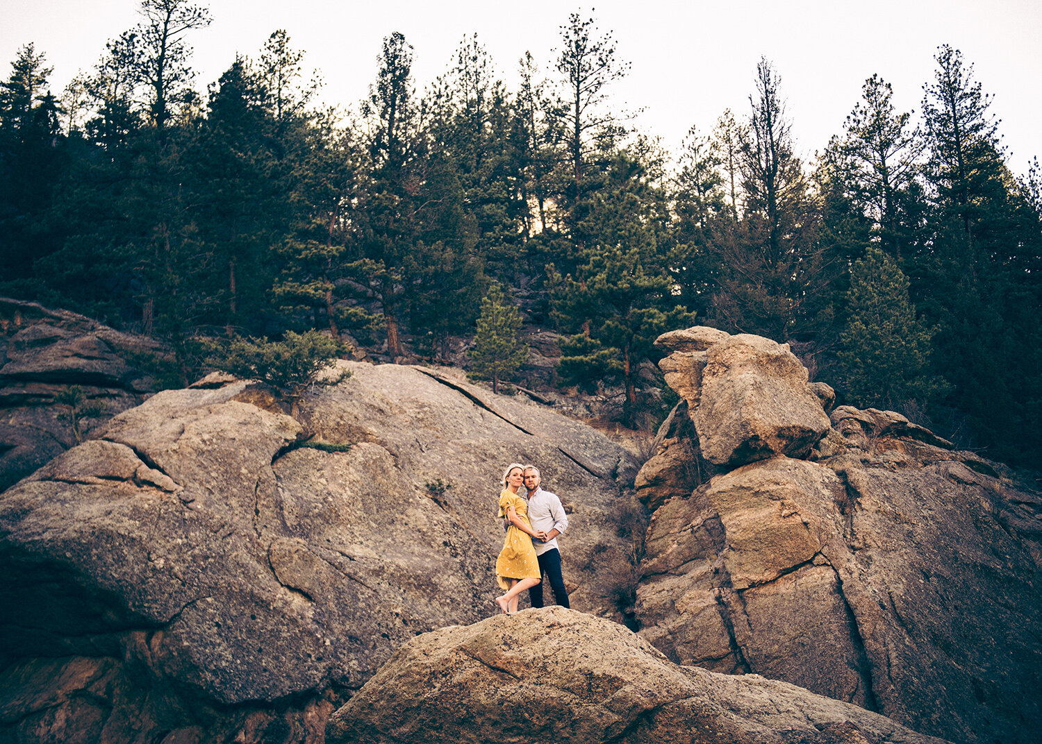 11 Creative engagement photos by Colorado wedding photographer Steve Willis.jpg