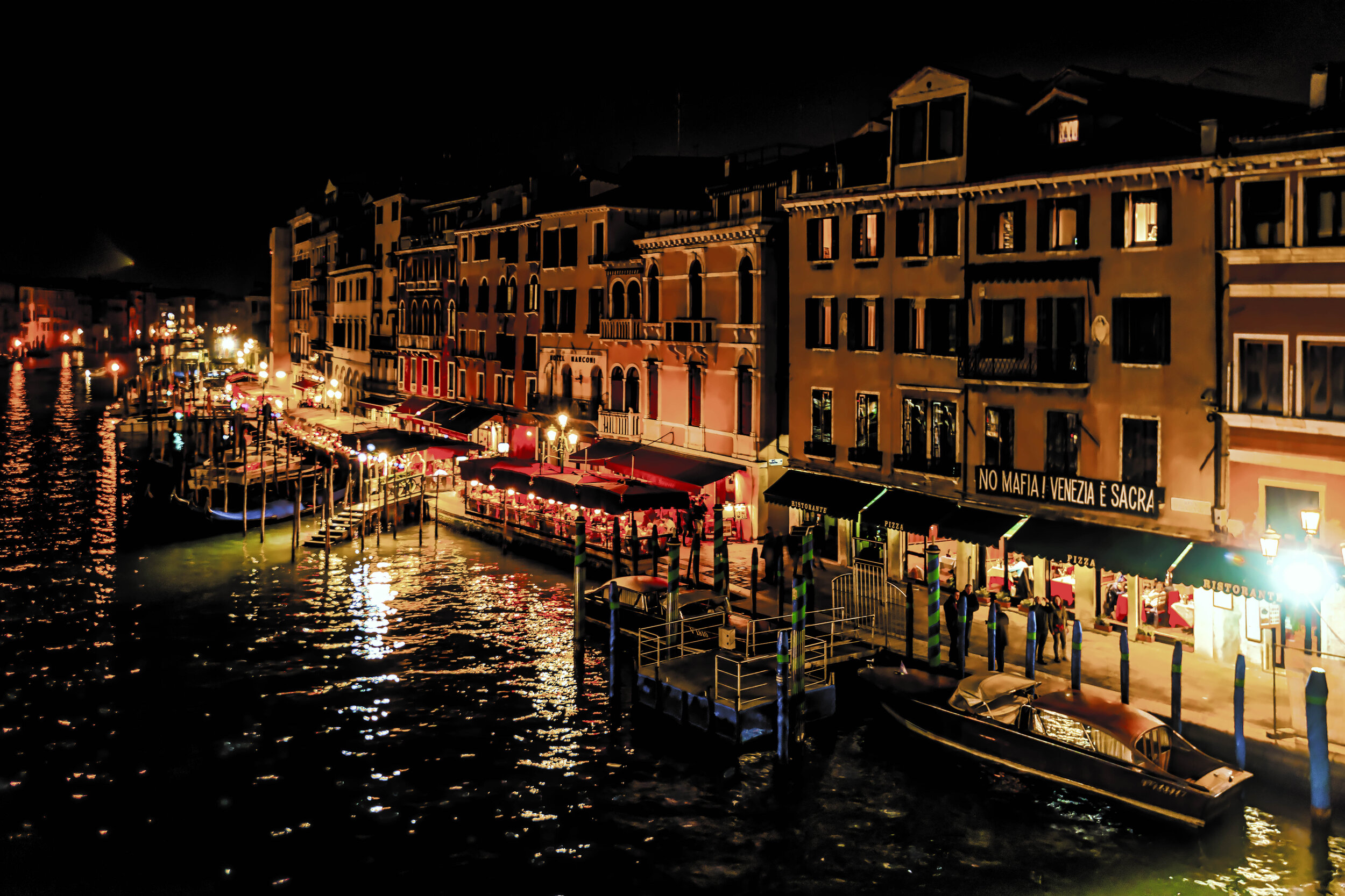 Venezia at Night