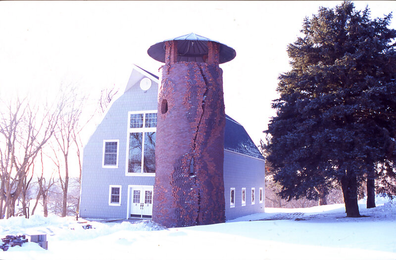 silo of carved bricks added to country estate in Nashville, NE