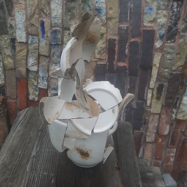 More sherd sculpture from my alley. #brickworksmichaelmorgan.com #philadelphiaart #phiadelphiasculpture #salvagedart