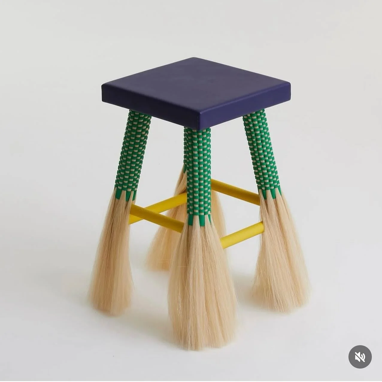 Jaunty stool @escobaryrosas for @hermes