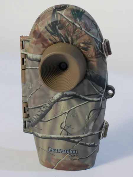 Day 6 Plotwatcher Pro HD Game Surveillance System