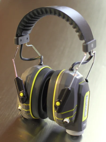 Ryobi Audio Plus Noise Suppression Headphones (RP4530) - Tool Review
