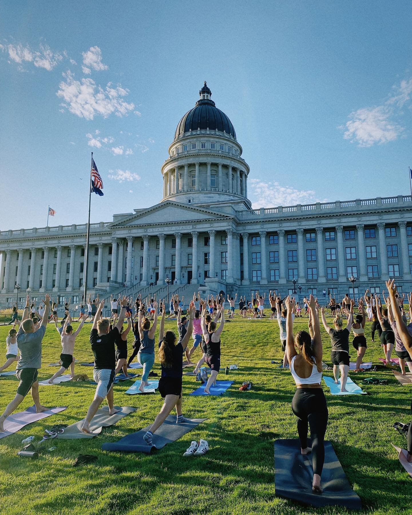 Y O G A at the Capitol. (2.0!)
@saltlakepoweryoga x @lululemon 

Coming together feels good. Meeting new people feels good. Having friends that&rsquo;ll carpool and drive from another county to support you feels good. Moving your body feels good. Res