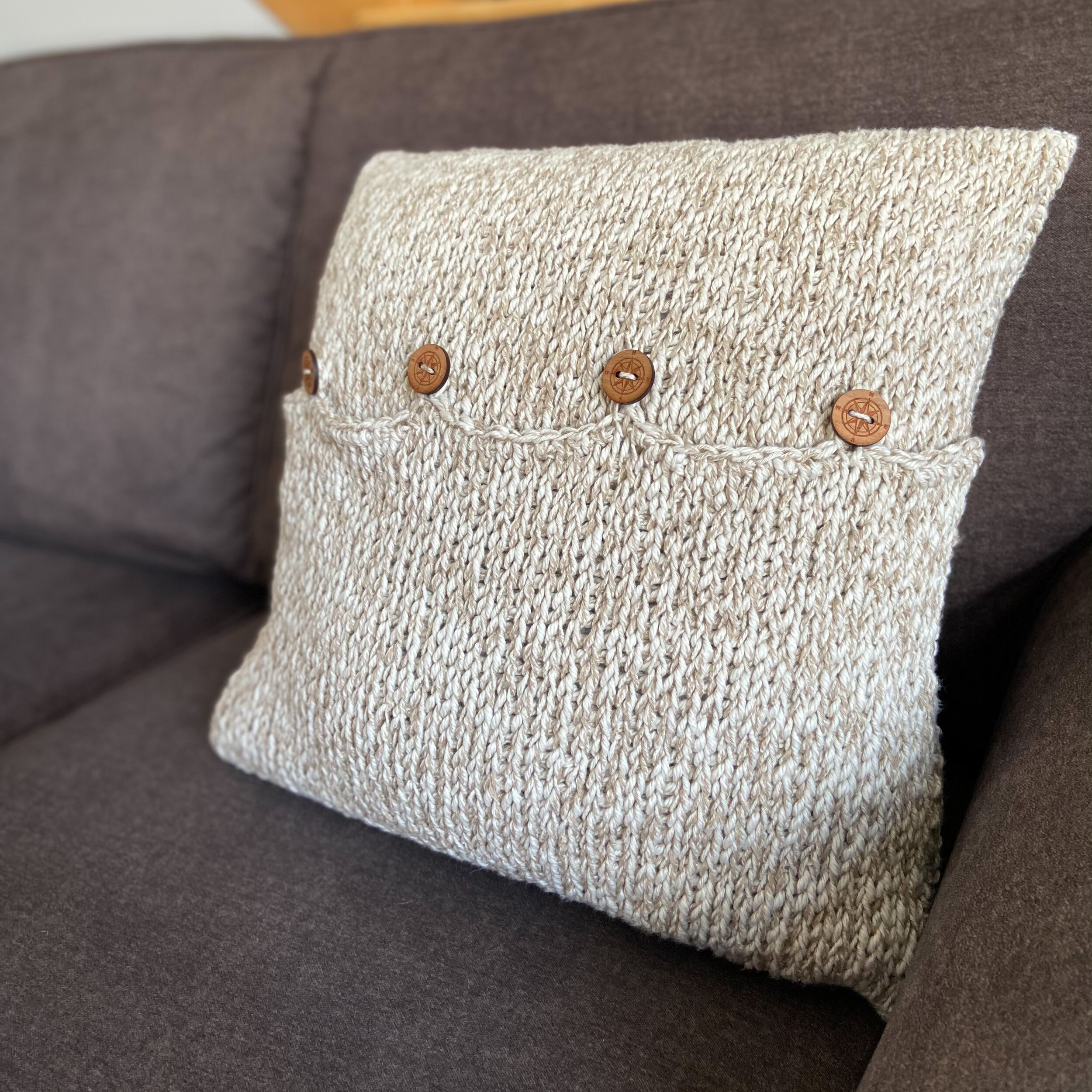 Easy Stitches Pillow Pattern