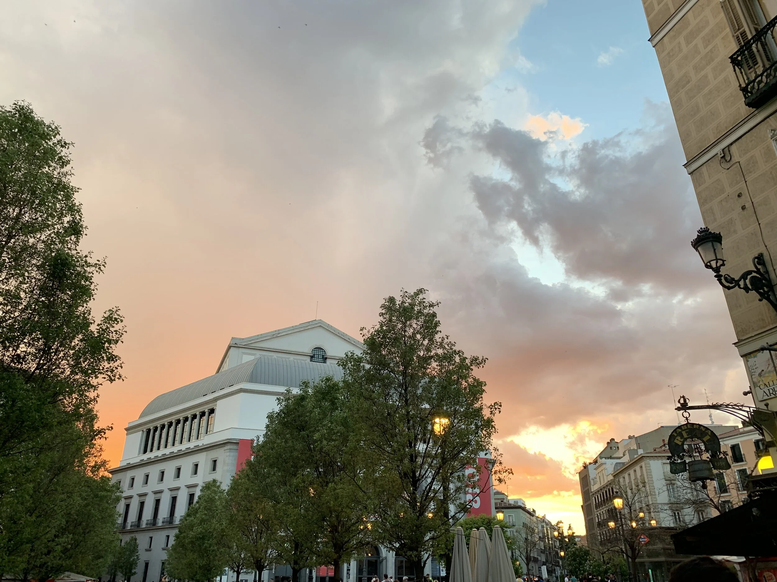 Madrir atardecer.jpg