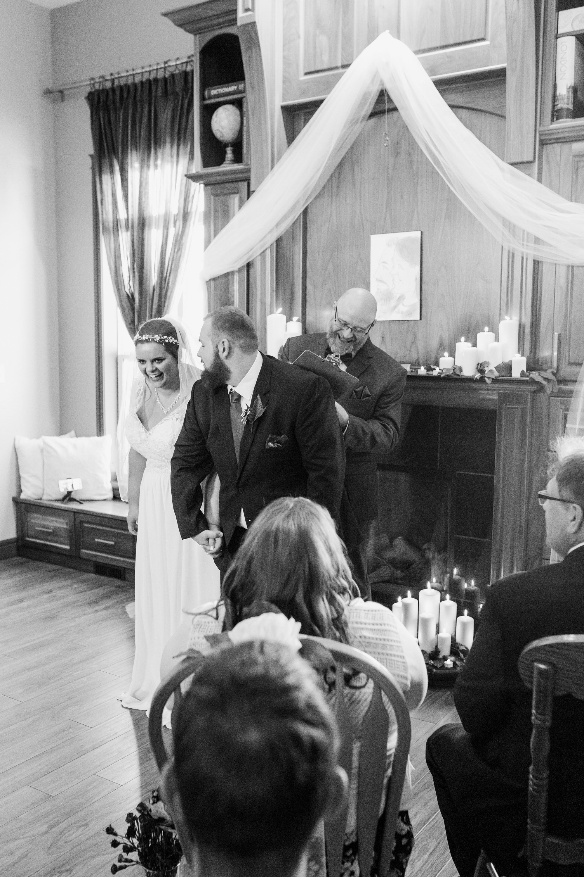 Jamie-Bradley-Intimate-Wedding-Photographer-Lethbridge-1036.jpg