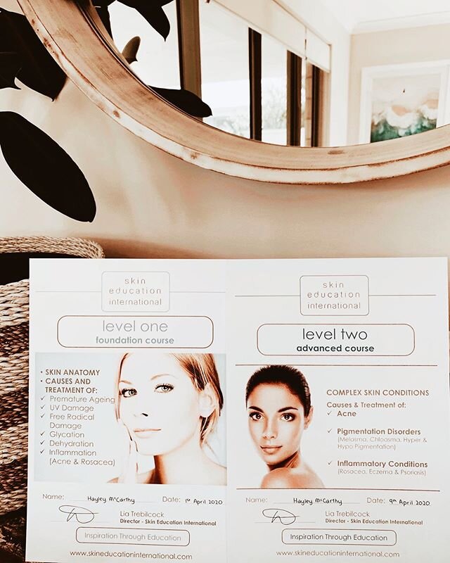 What to do when you have to close your doors... study study study! Ticked a goal off my list this year with the amazing live online education courses from @skin_education_international_ . Thank you Lia, your passion and knowledge for skin health goes