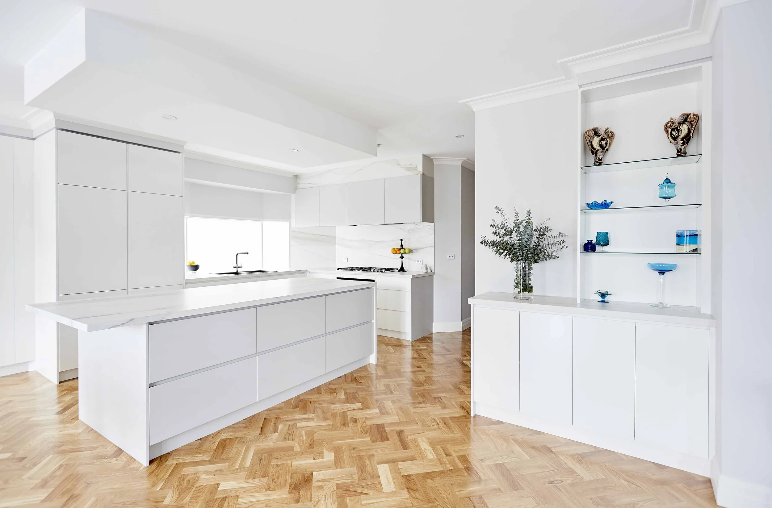 Handleless — Wood Wizards Kitchens