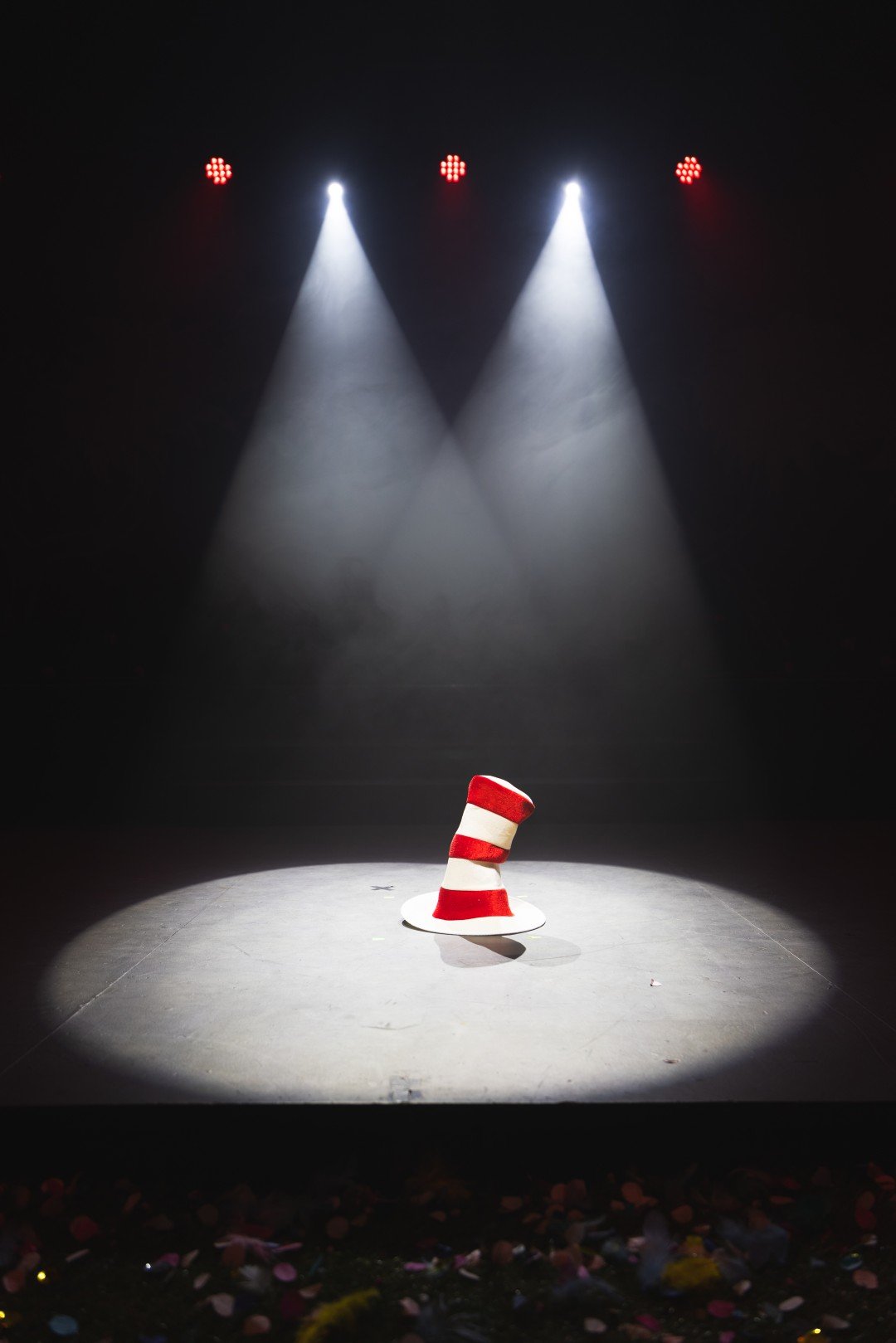 Glass Ceiling - Seussical Kids (South Auckland) - LK Creative-30.jpg