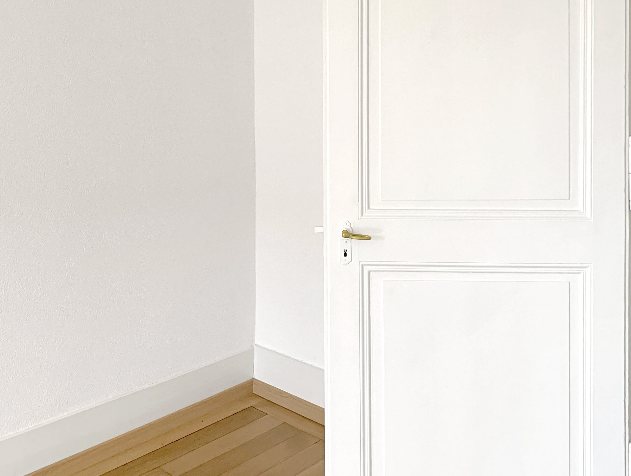 APPARTEMENT ANCIEN