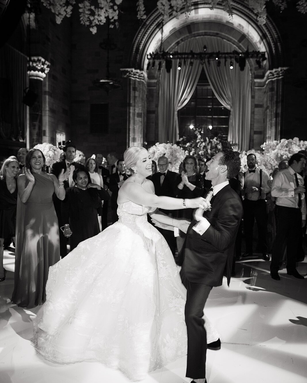 Our best wedding tip yet&hellip; have a blast and dance the night away! #bigapplebride #bigapplebrideevents

Photographer: @nathansmithstudios