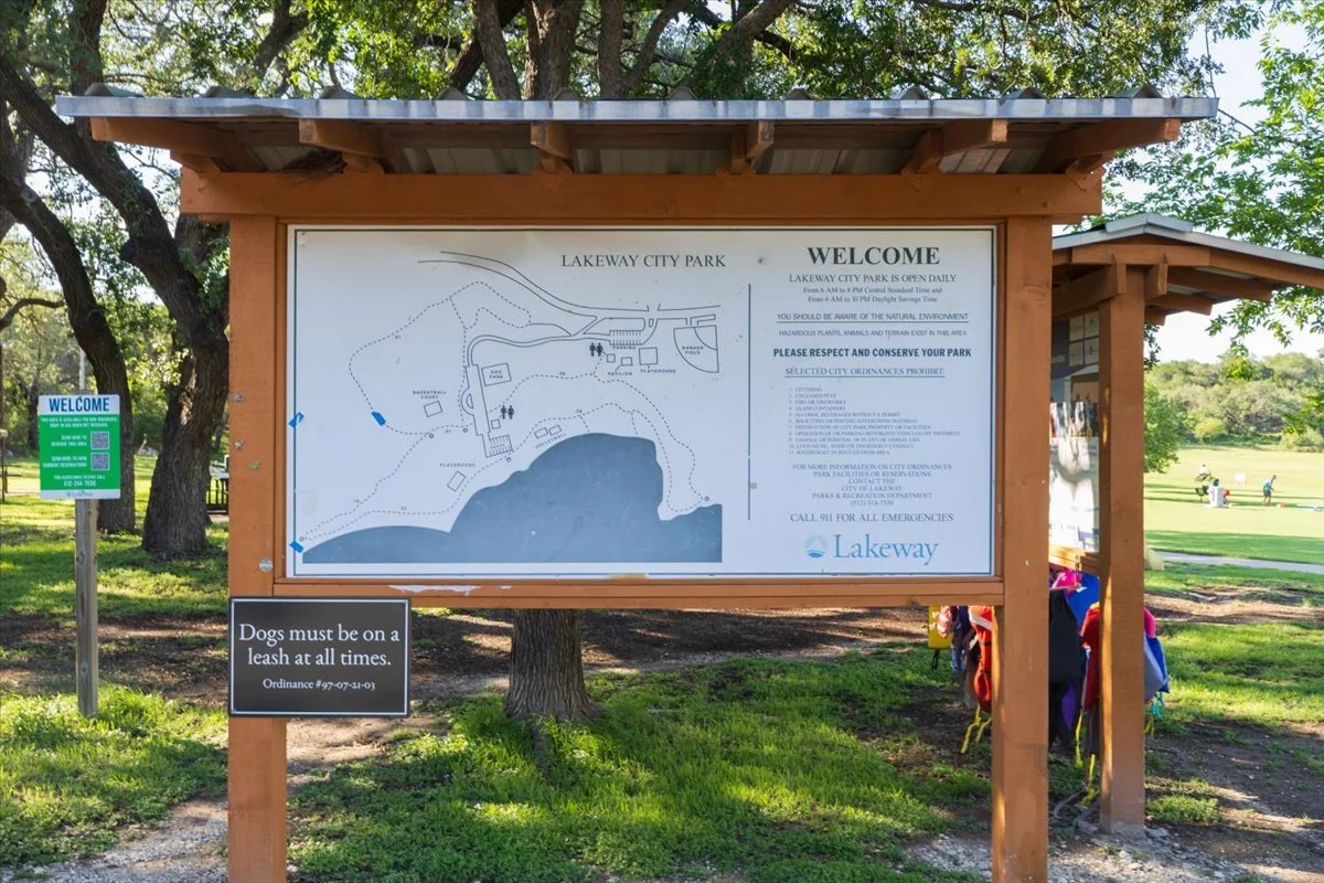 40-Lakeway City Park.jpg