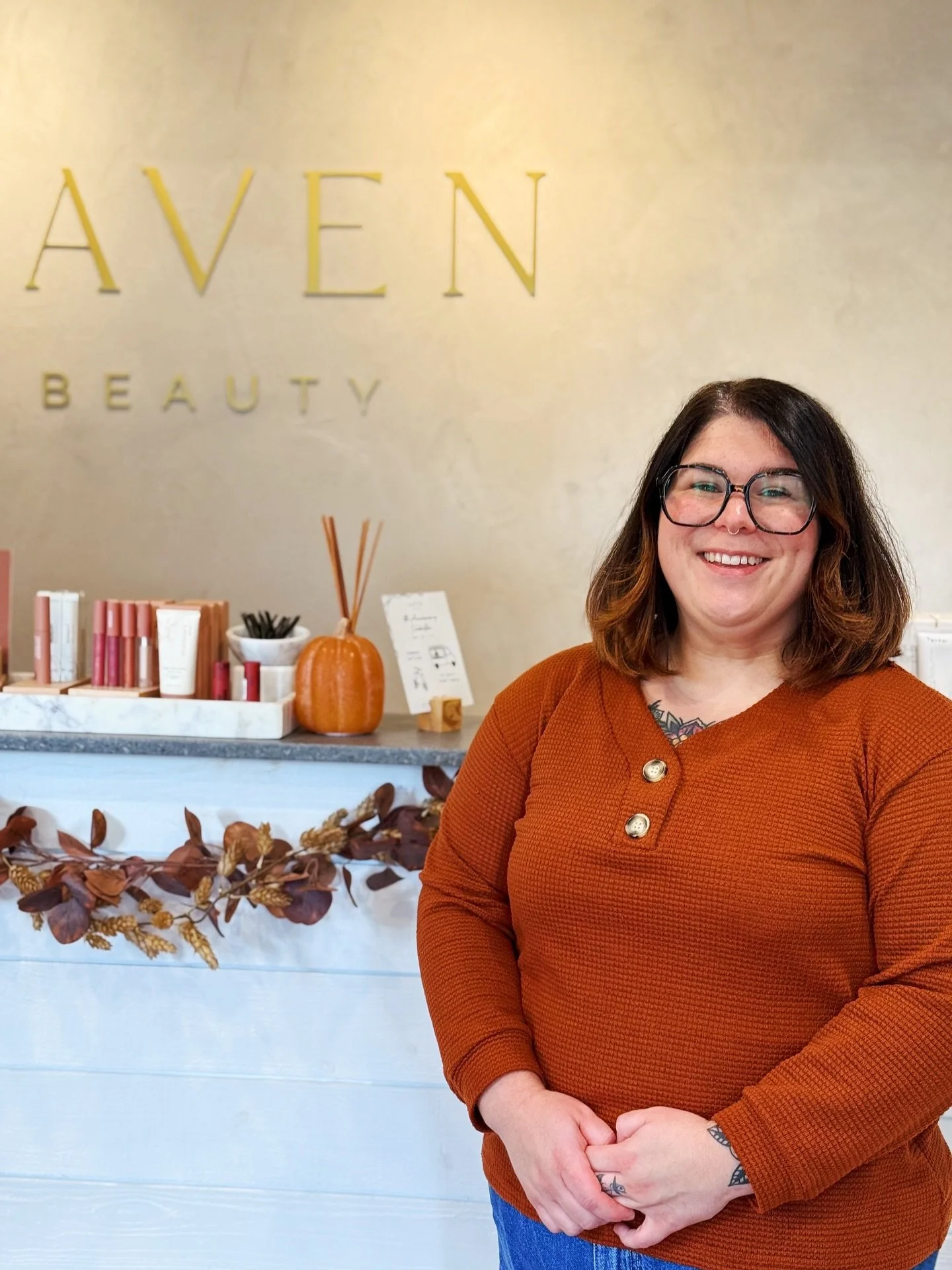 Meet Mandy✨our newest esthetician at Haven! 
“I was first licensed in 2010 after completing the 600 hour esthetics program at Spa Tech in Westborough, but shortly after followed a passion for baking and ended up baking professionally for about