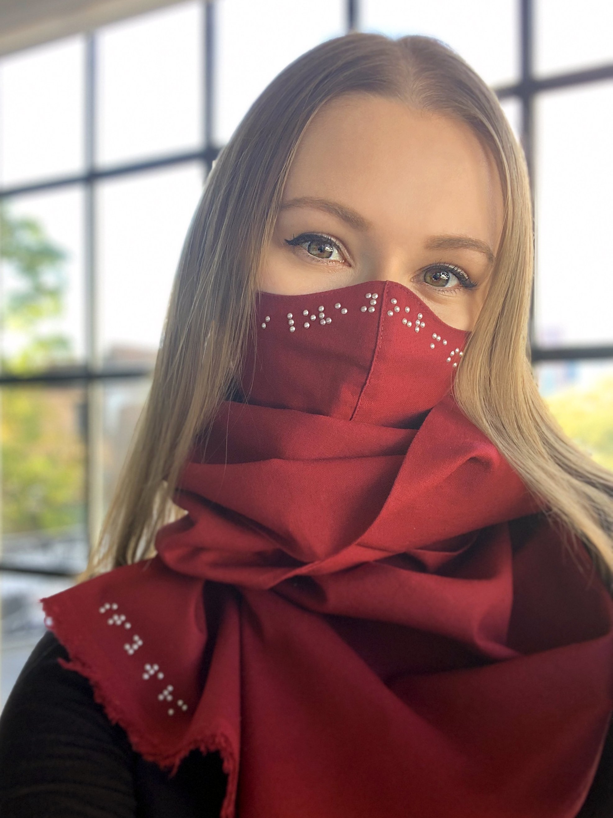 Aille Design_Founder Alexa Jovanovic_Braille mask and scarf.jpg