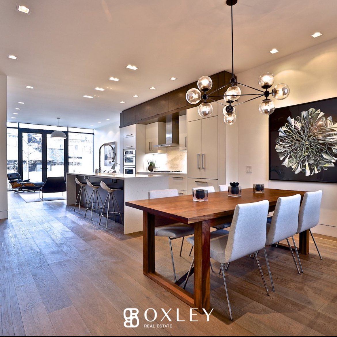  Image from @  oxleyrealestate     on Instagram 
