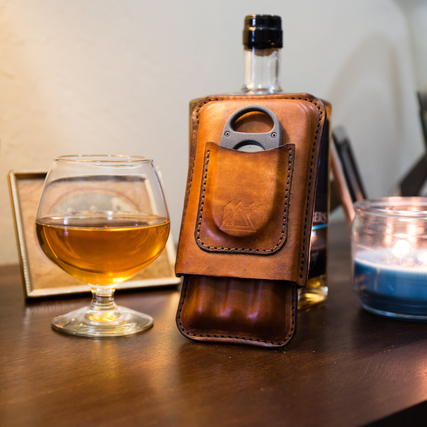 Oxley Custom Cigar Glass & Cigar Case Holder with Cutter