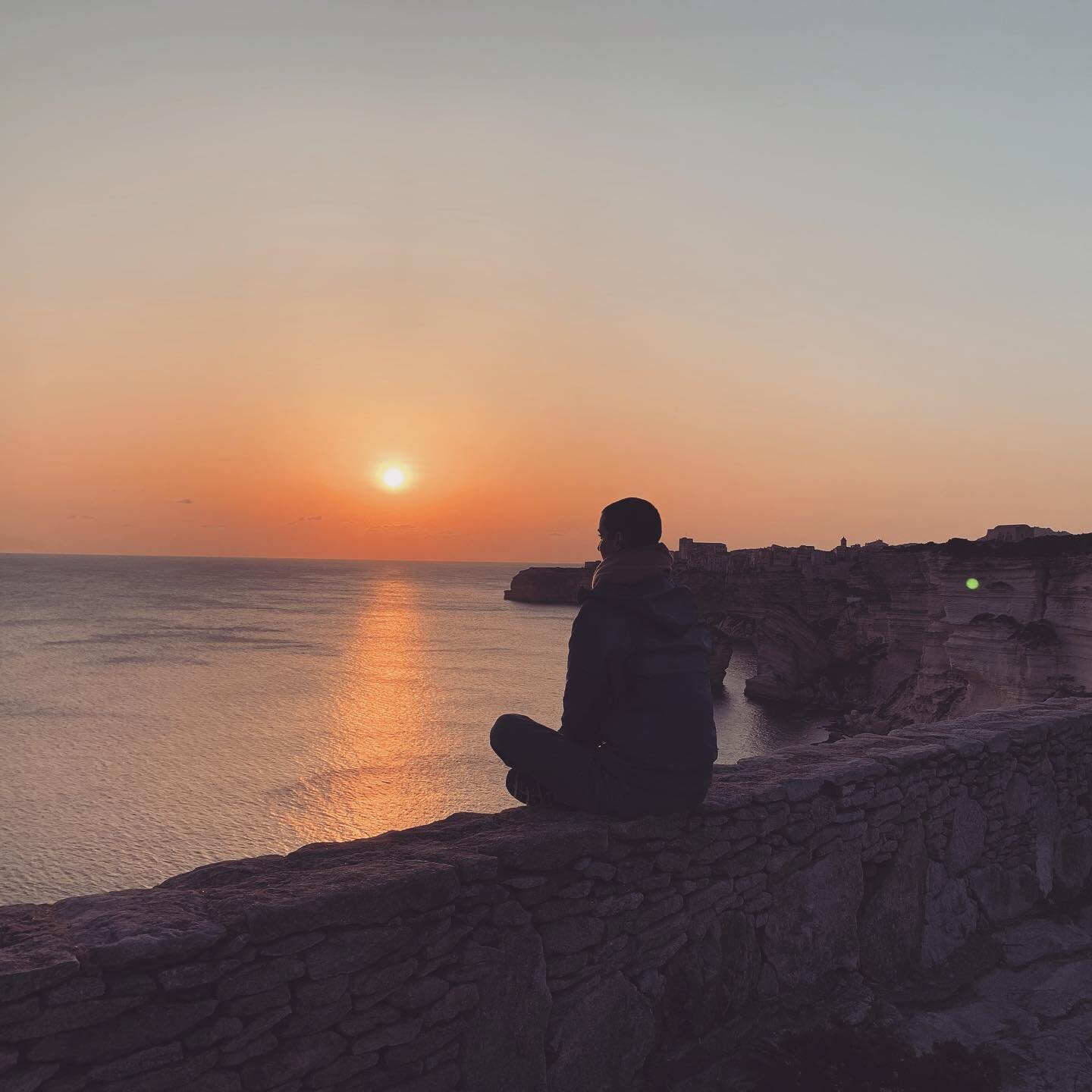 merci pour un s&eacute;jour merveilleux 💛
@lortitaveracci 
@davidfrassati 
louis, isa, xavier, yvan, marika, max, laetitia, zo&euml;.
&agrave; la prochaine.

#bonifacio #zonza #corse #portevecchio #ajaccio #nature #amour #amis #hike #swim #sunset #l