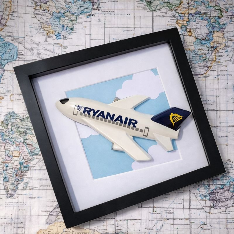 Ryanair - Black.jpeg