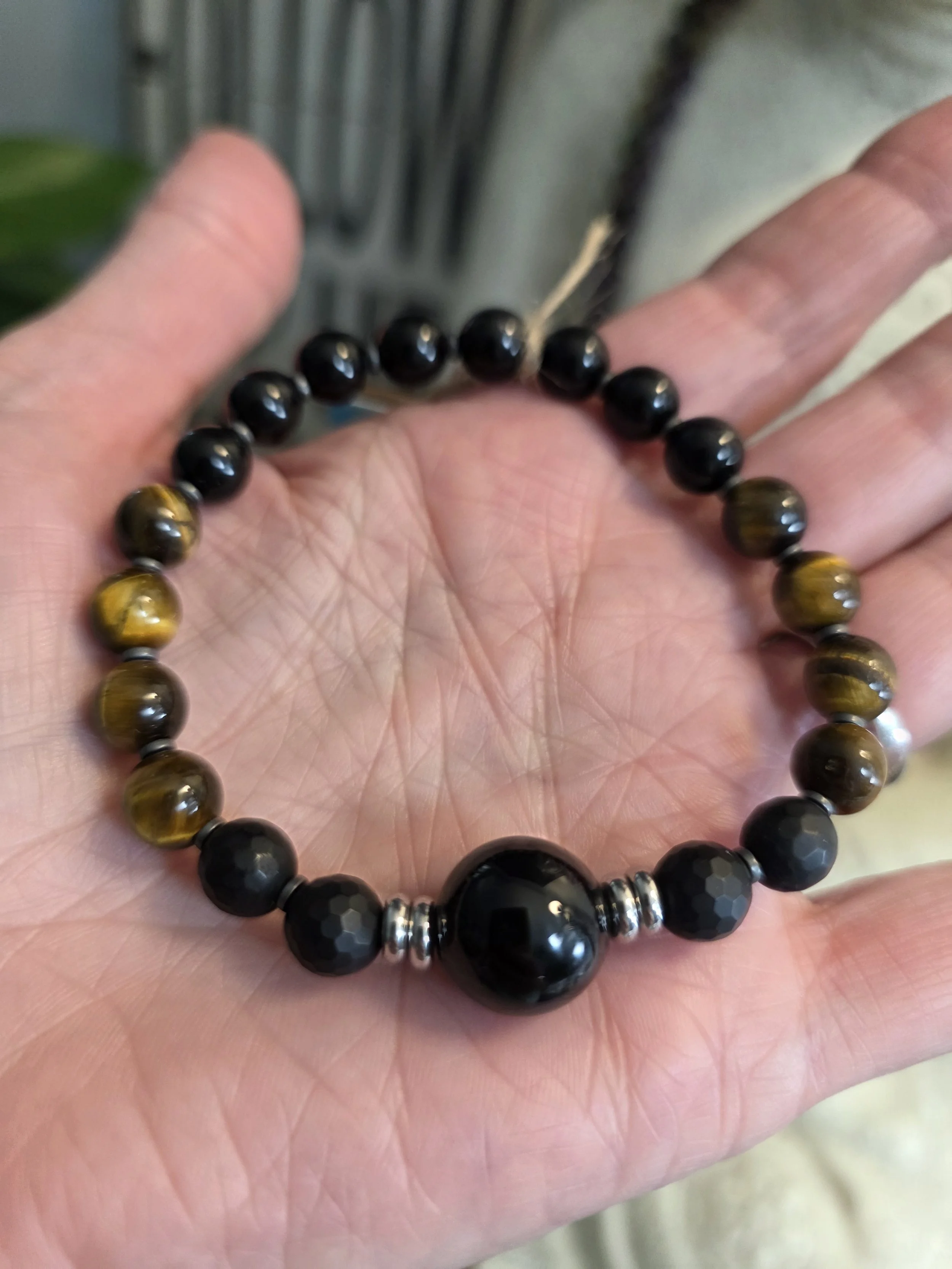 Black Onyx and Tiger Eye Bracelet
