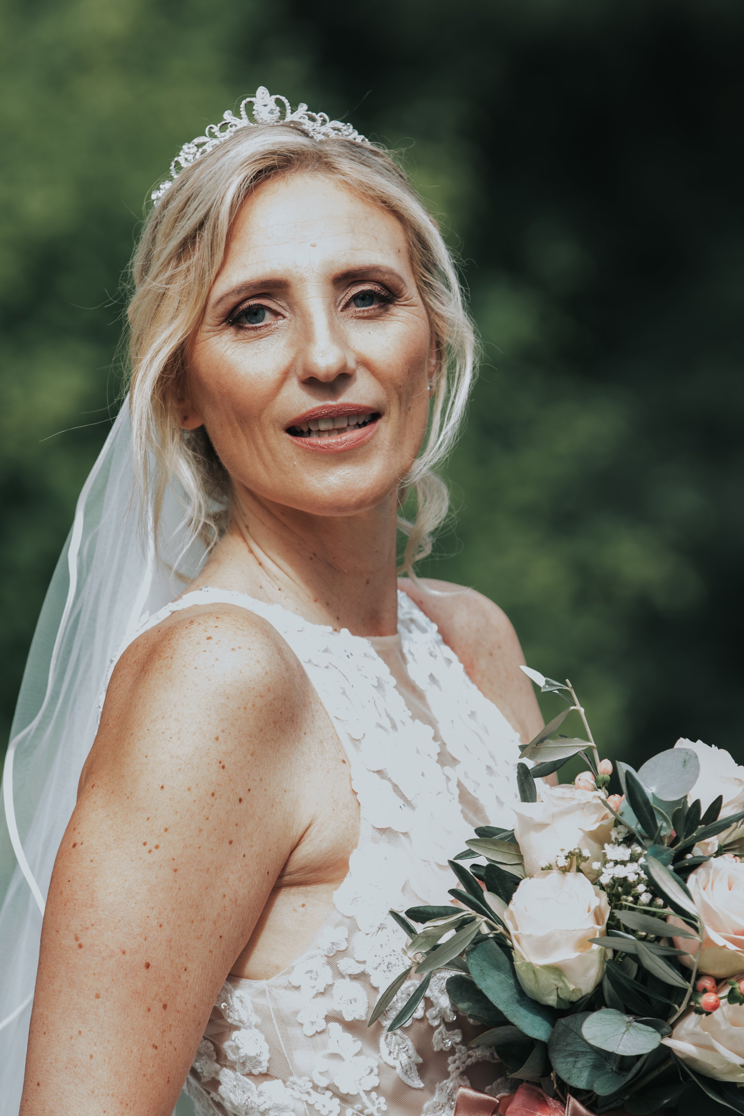Wunderschönes Braut Styling