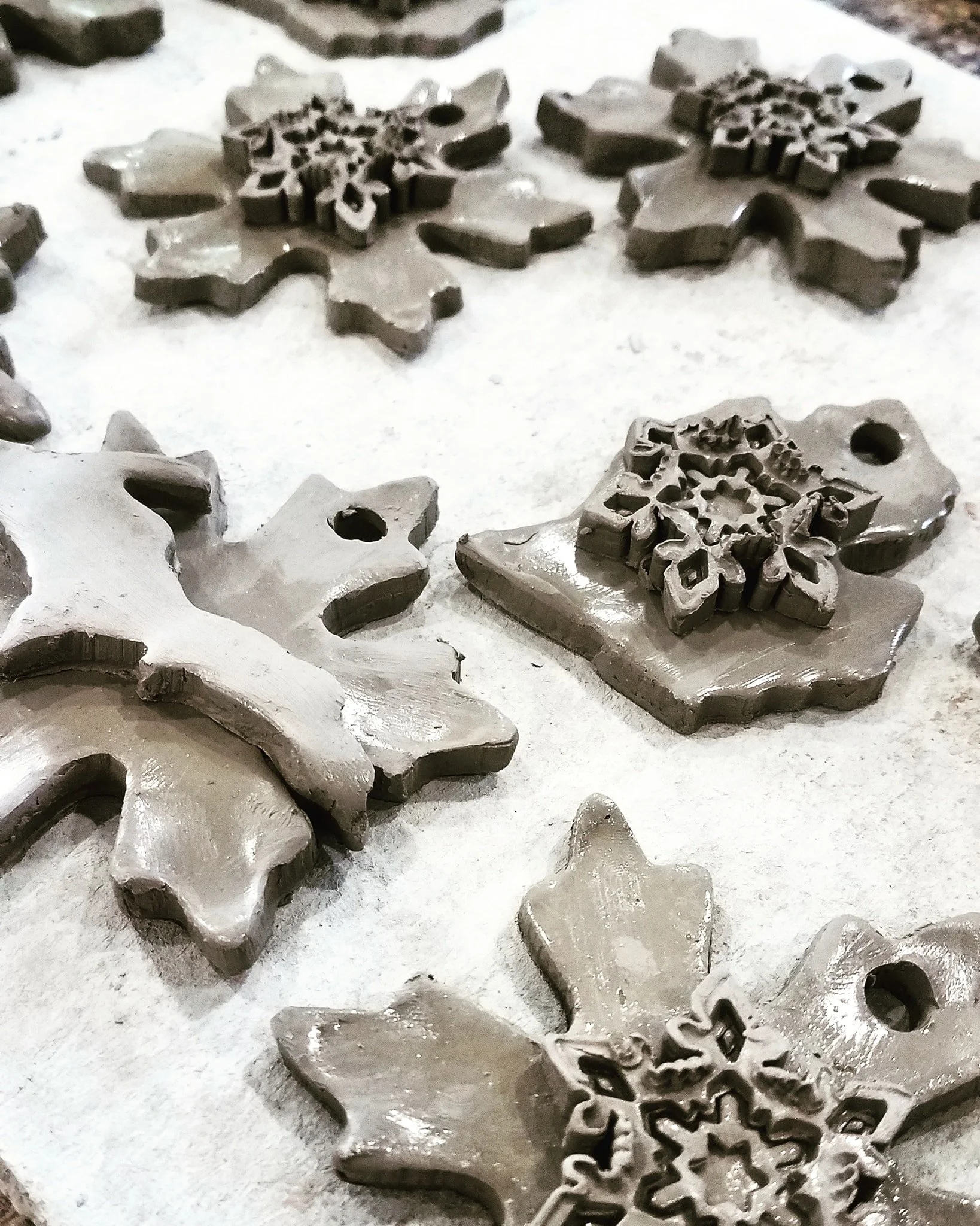 Drop-in at the Depot Ornament workshop