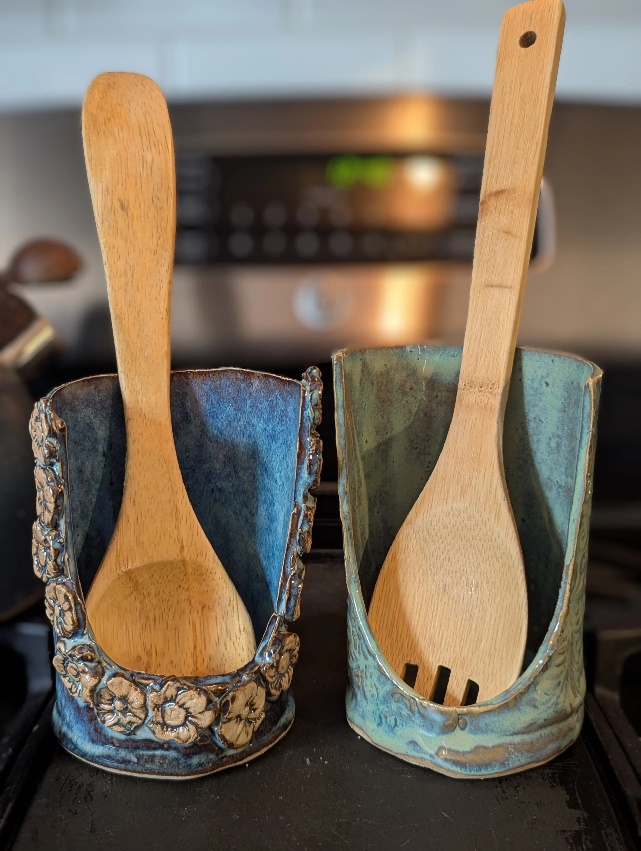 Standup Pottery Spoon Rest