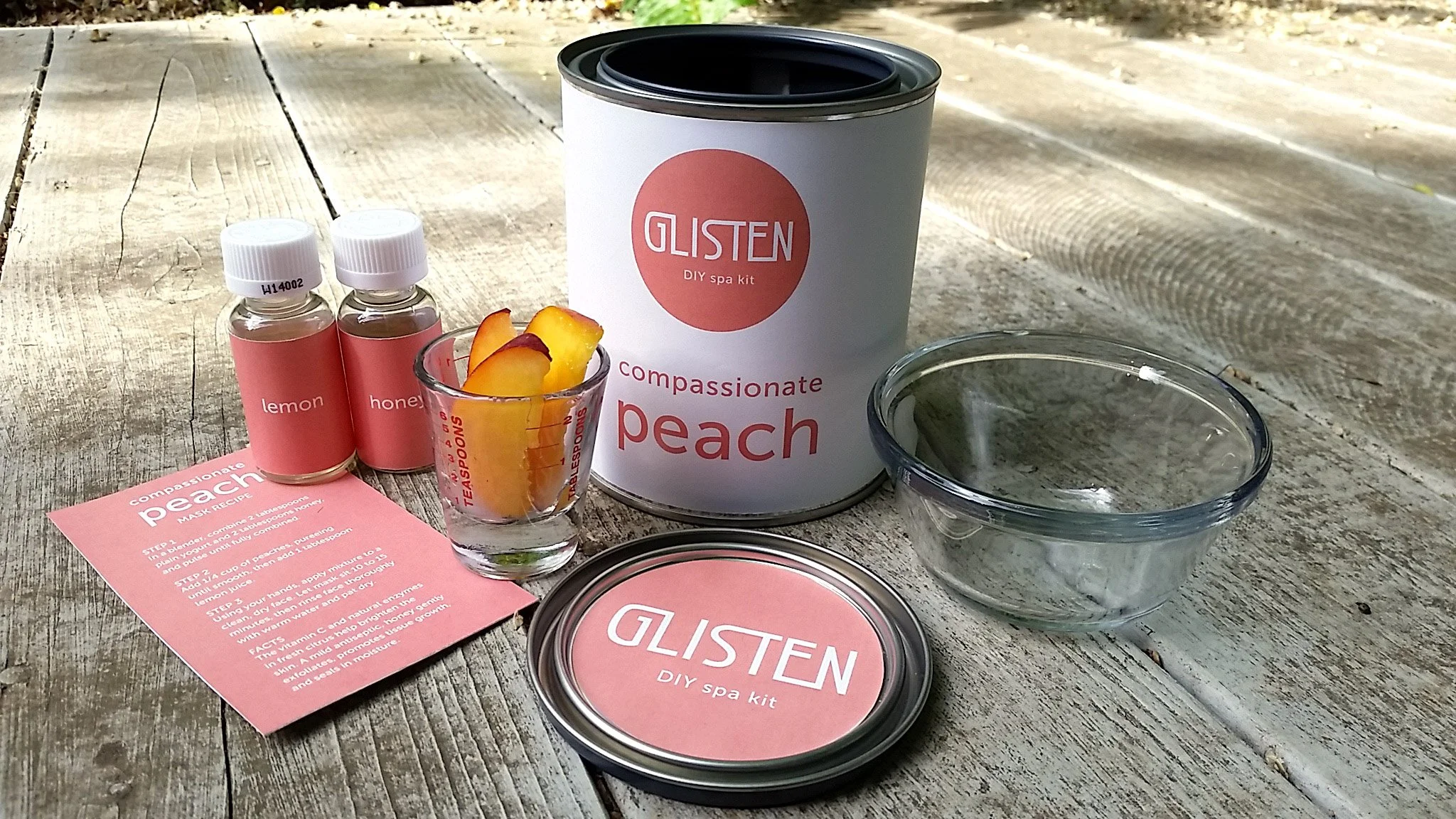 JOHrGLIpeach-Packaging.jpg