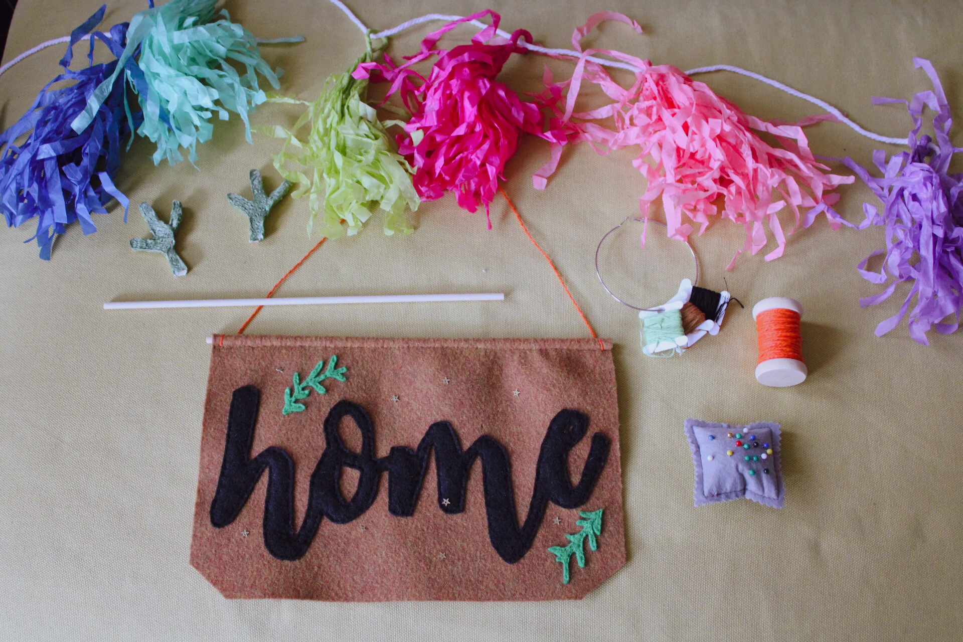 DIY Felt Home Banner 