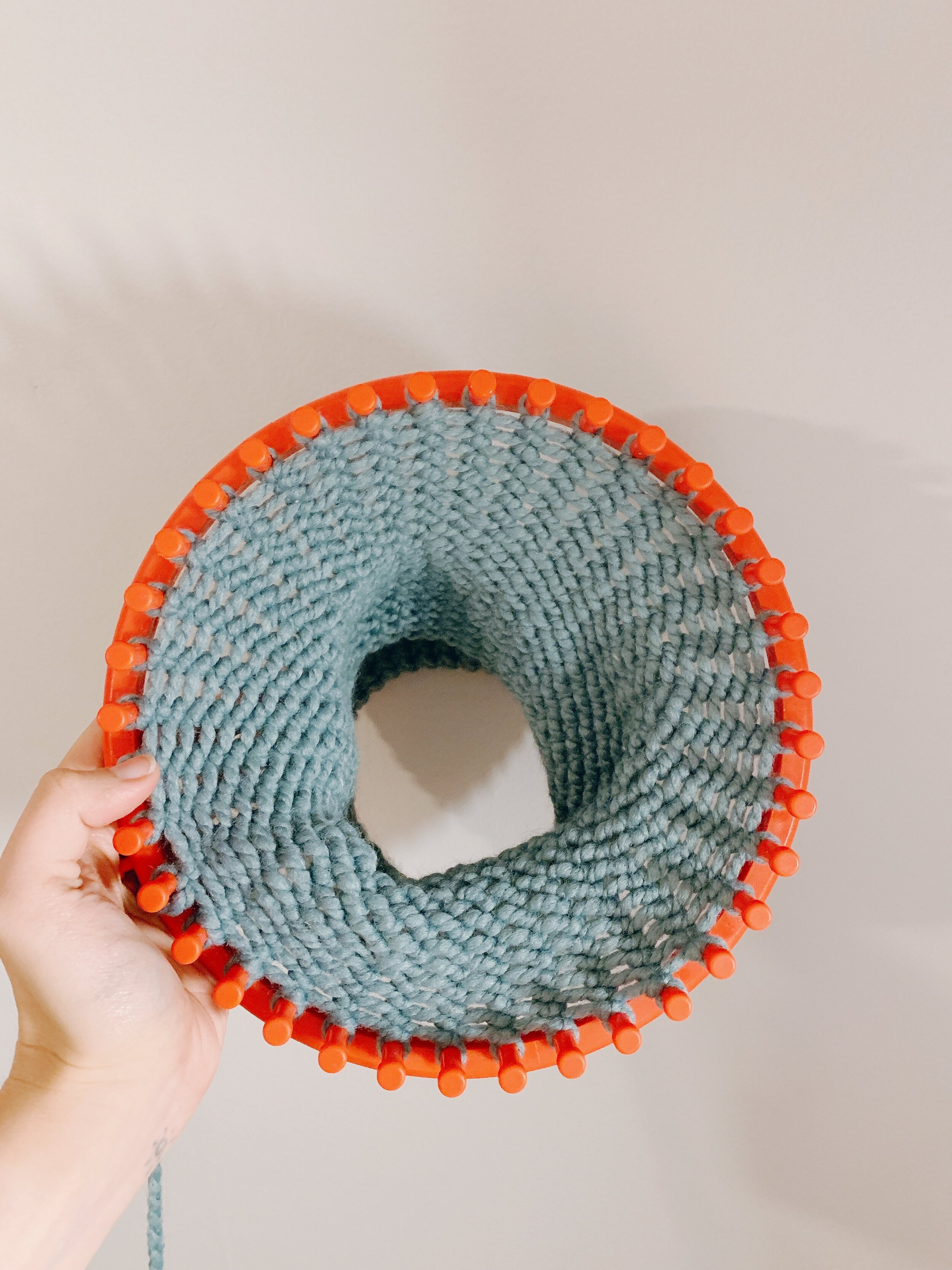 DIY Loom Knit Pom Pom Hat — Homebody DIY