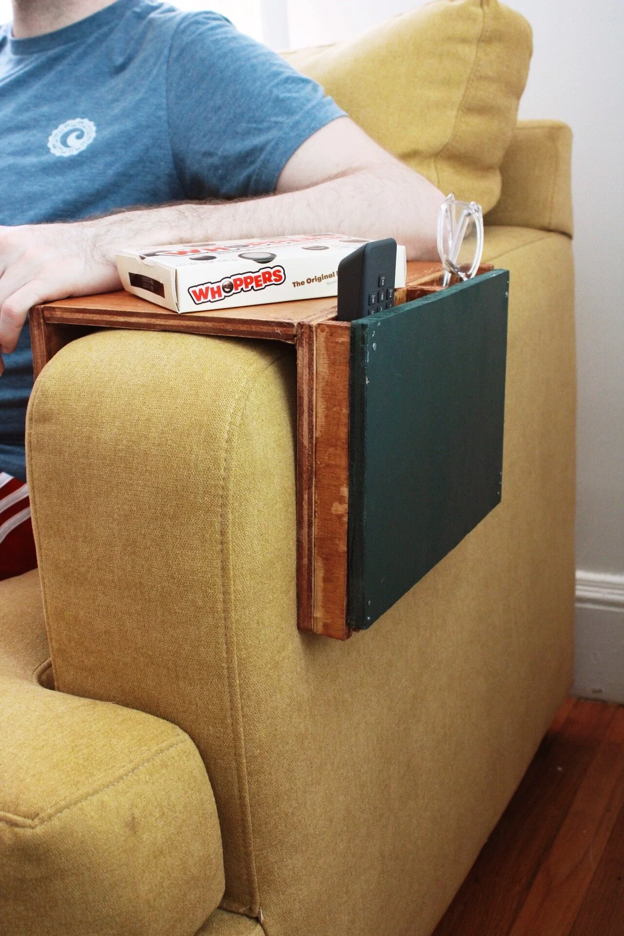 Wooden Sofa Sleeve With Remote and Glasses Holder 