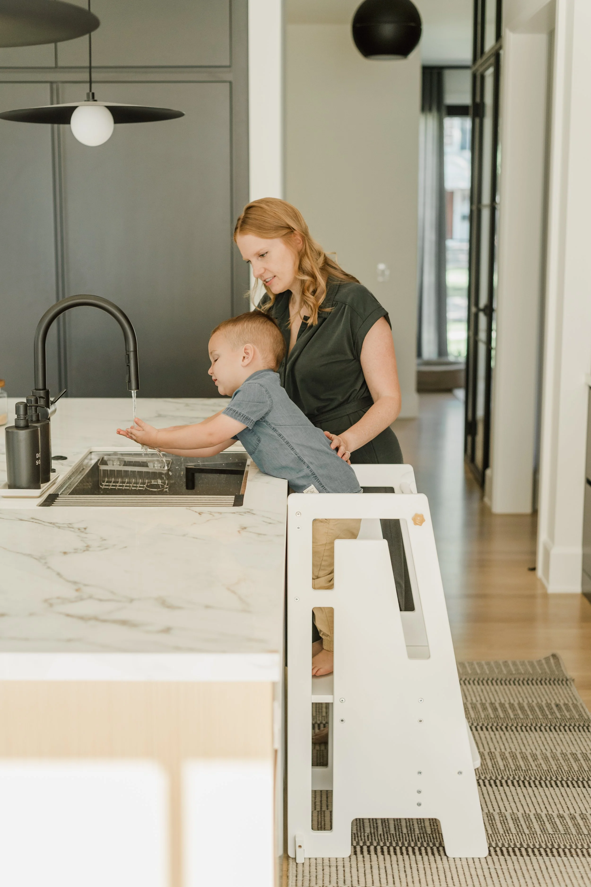 learning tower standing tower kitchen helper step stool