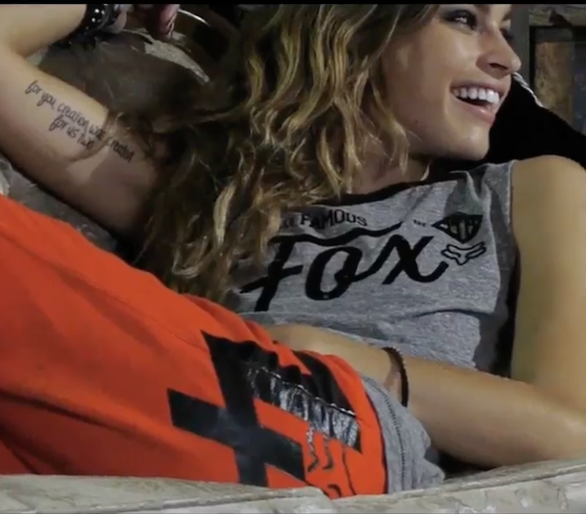 Screen Shot 2017-11-09 at 10.02.31 PM.png