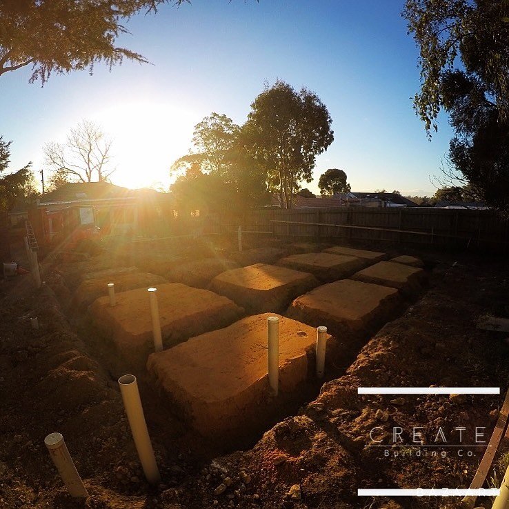 Good start to the week with the boys from @southsideconcrete making a start on the dig out and sand pads, looking forward to the end result! ⚒💪