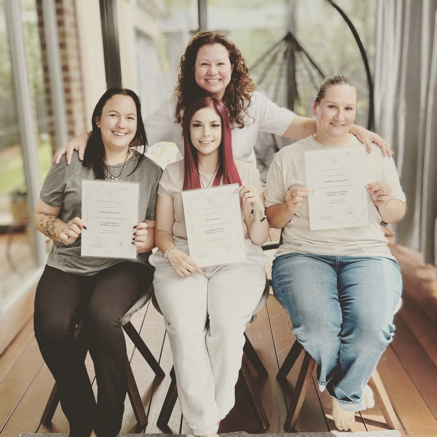 ✨ This weekend we completed our last Shoden Reiki course for 2025 ✨.

It has been a weekend full of emotions.
A warm, supportive space where we shared healing, presence, and connection.

As always, I feel deeply fortunate to do this work.

Sharing th