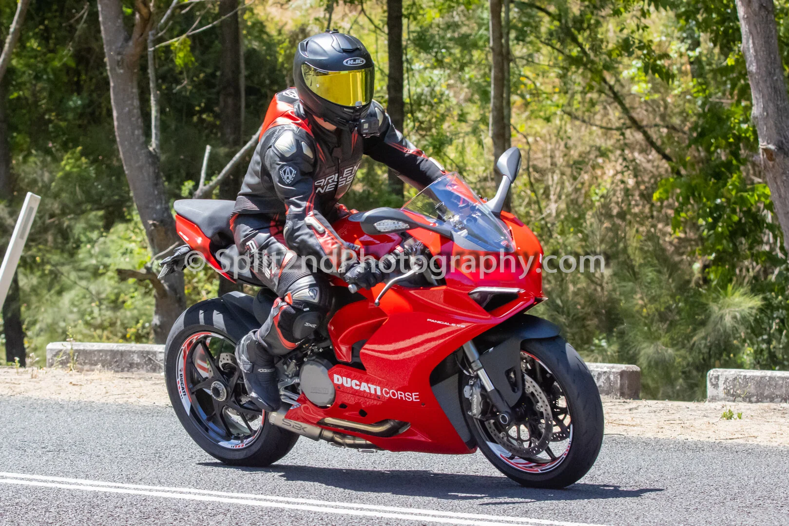 Mt Glorious-1410.jpg