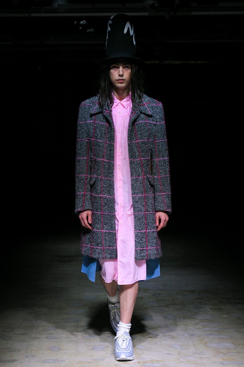 COMME des GARÇONS Homme Plus F/W  Collection — Official Roses