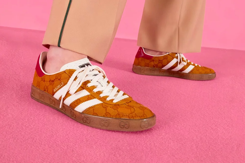 adidas gazelle silver green womens Gucci // X Adidas Red Velvet & Suede Gazelle Sneaker – VSP Consignment main image 1