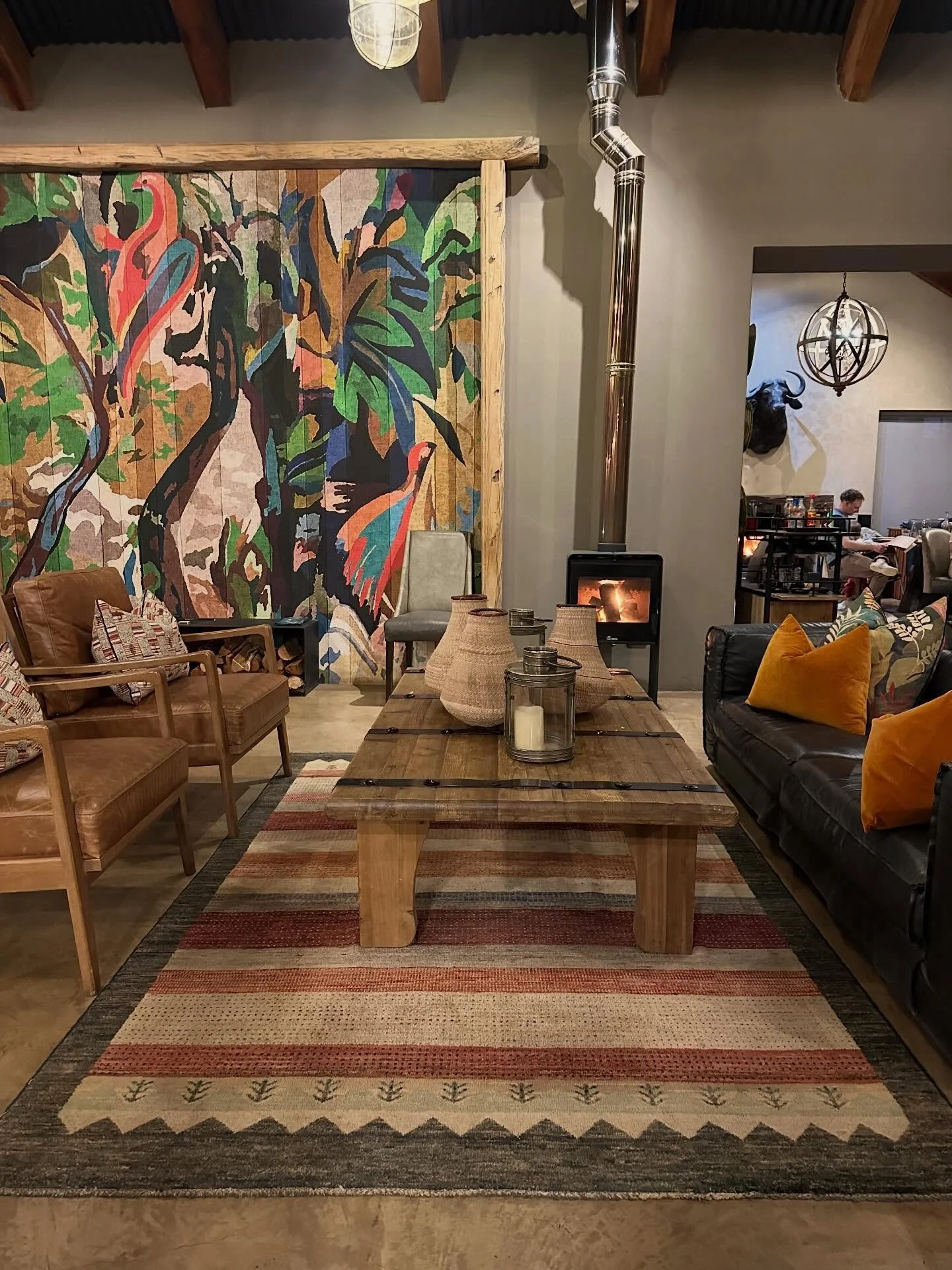 And we are back from the most AMAZING trip to South Africa. We visited Cape Town, Franschhoek in the wine country and we also went on an insane safari where we truly felt as though we were spectators in their world. 

South Africa is special, when yo