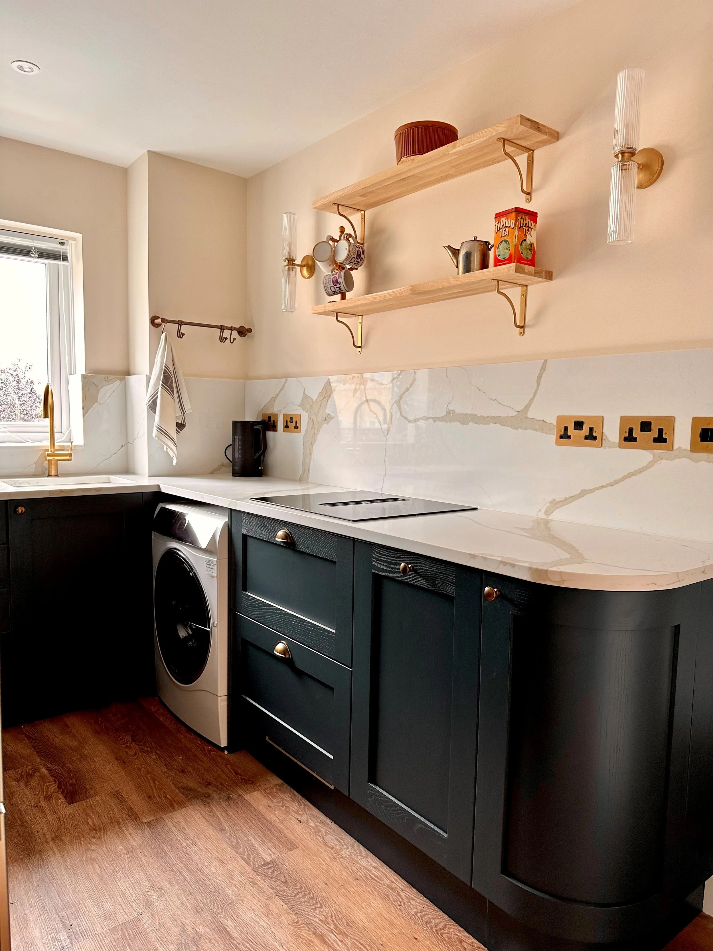 kitchen shelving.jpg