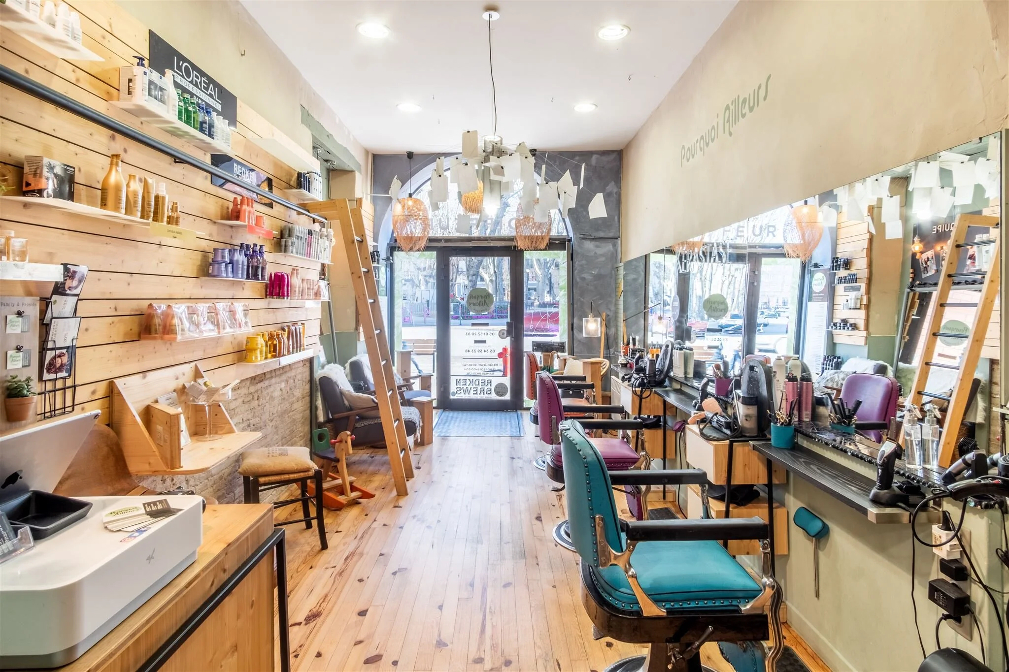 salon de coiffure pourquoi ailleurs toulouse — Pourquoiailleurs