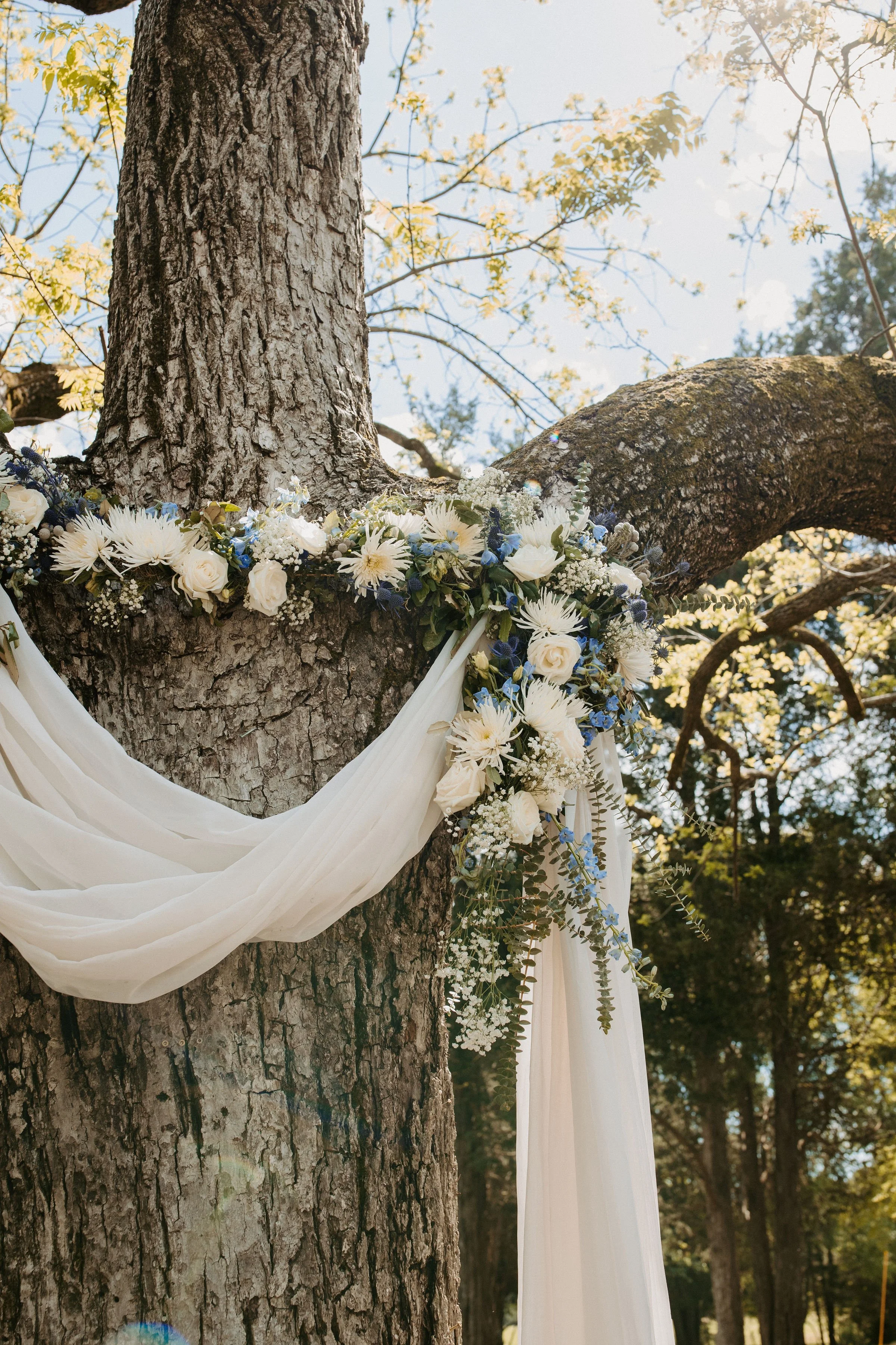 wedding-arrangement-design-local-event-flowers-best-florist-athens.jpeg