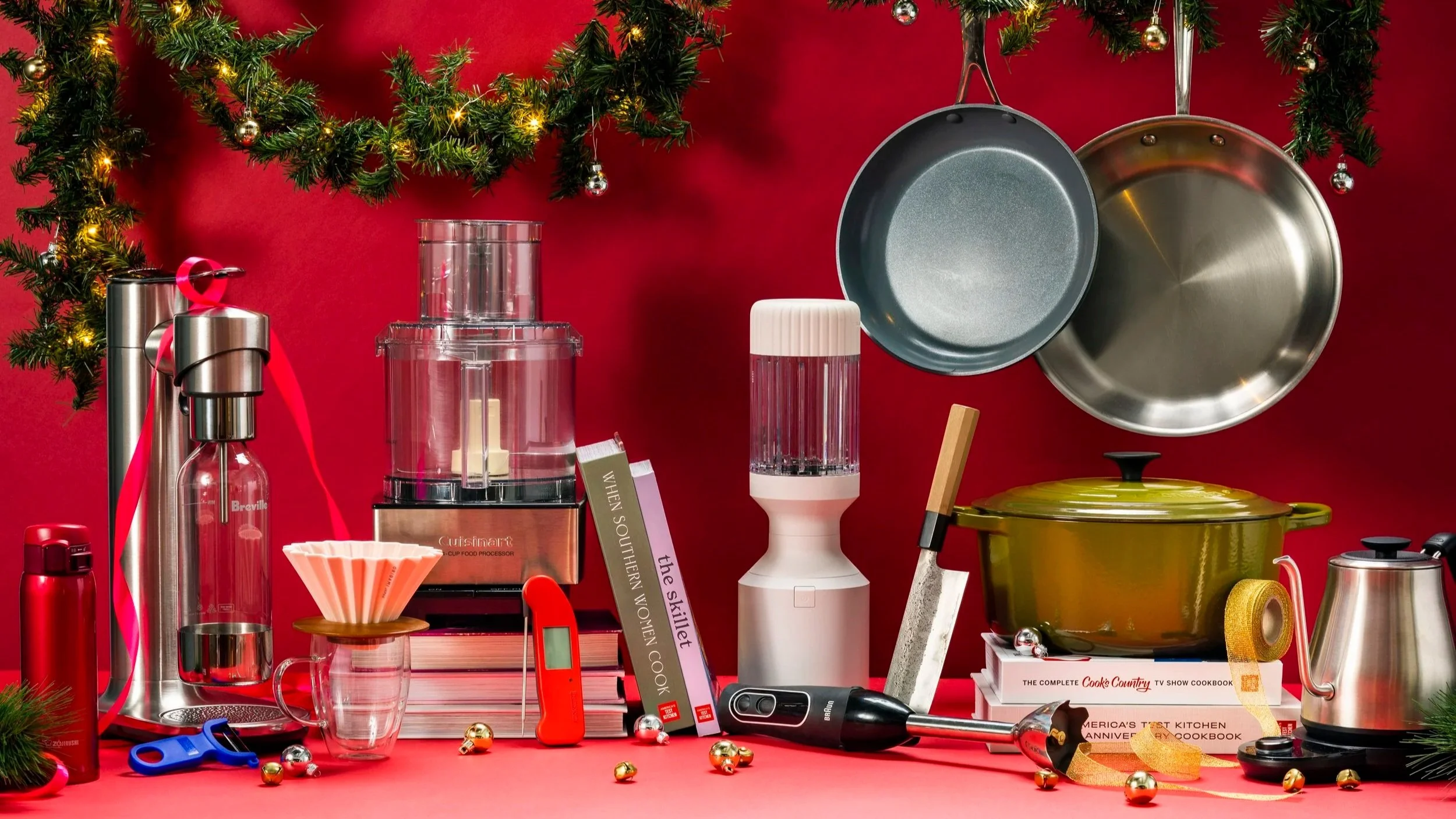 SPS_Holiday_Gift_Guide_2024_WEB_ARTICLE_HERO_74823.jpg